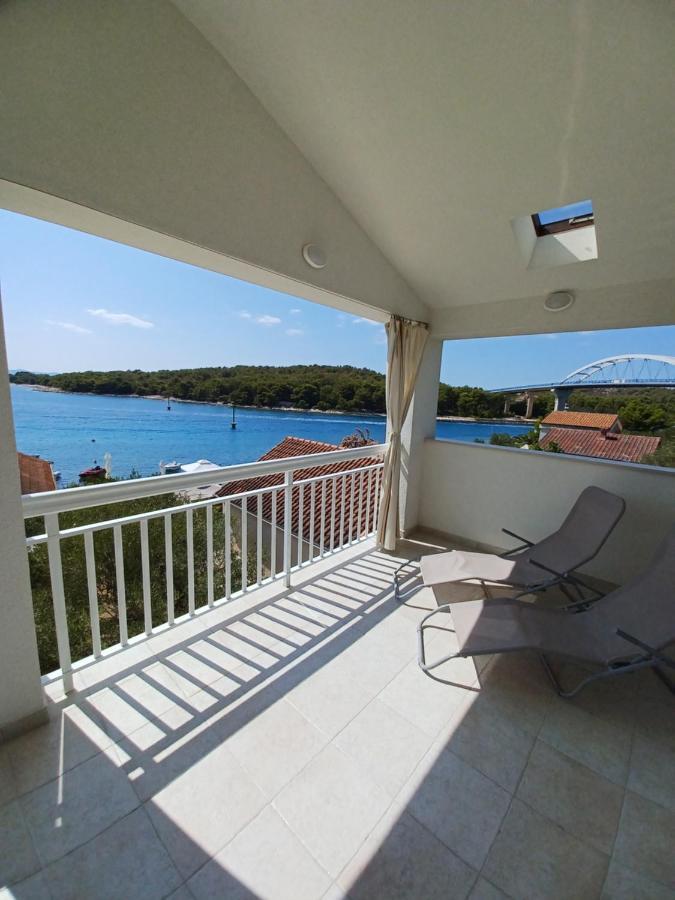 Apartman S Pogledom Ždrelac Esterno foto