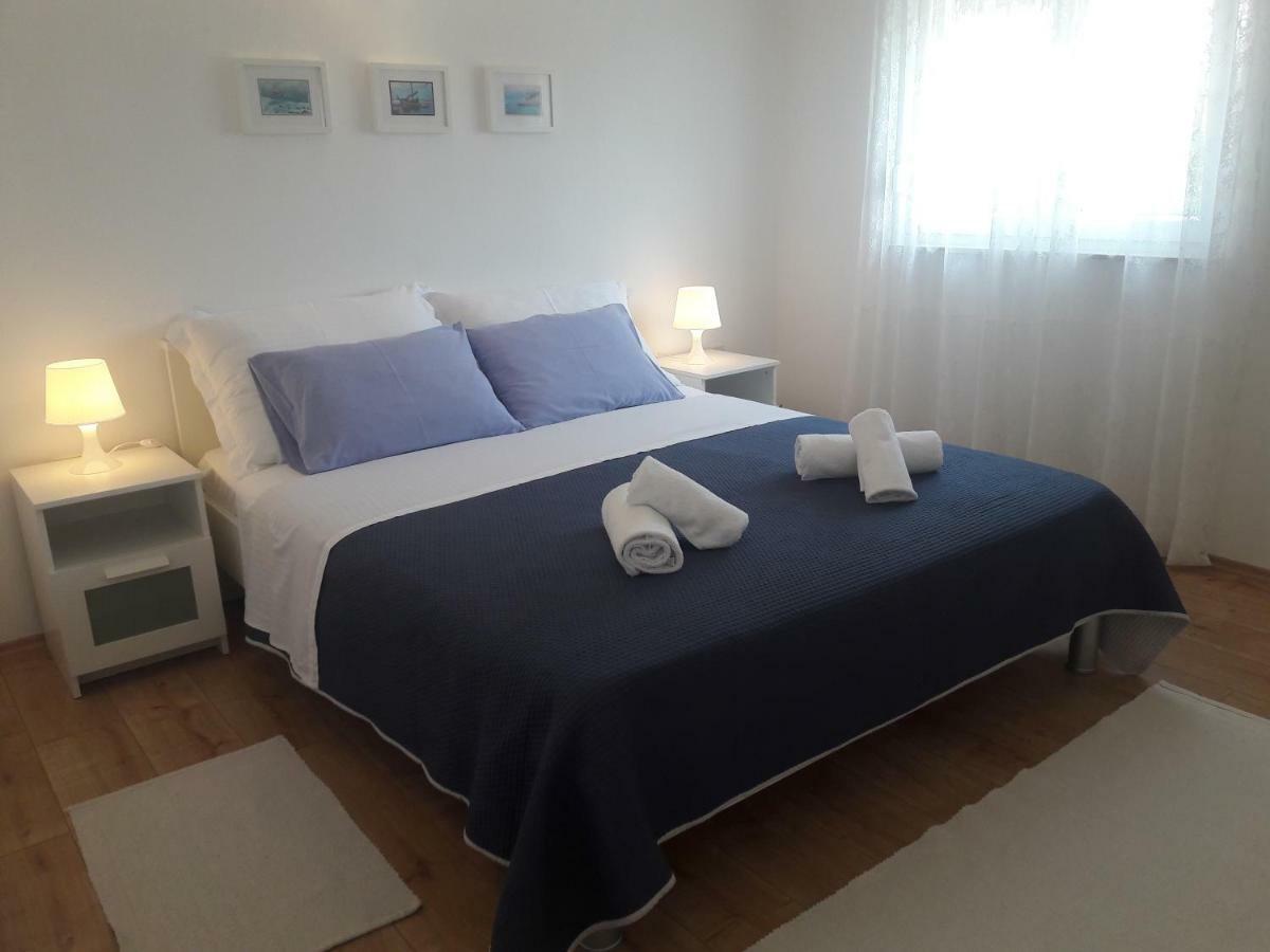 Apartman S Pogledom Ždrelac Esterno foto