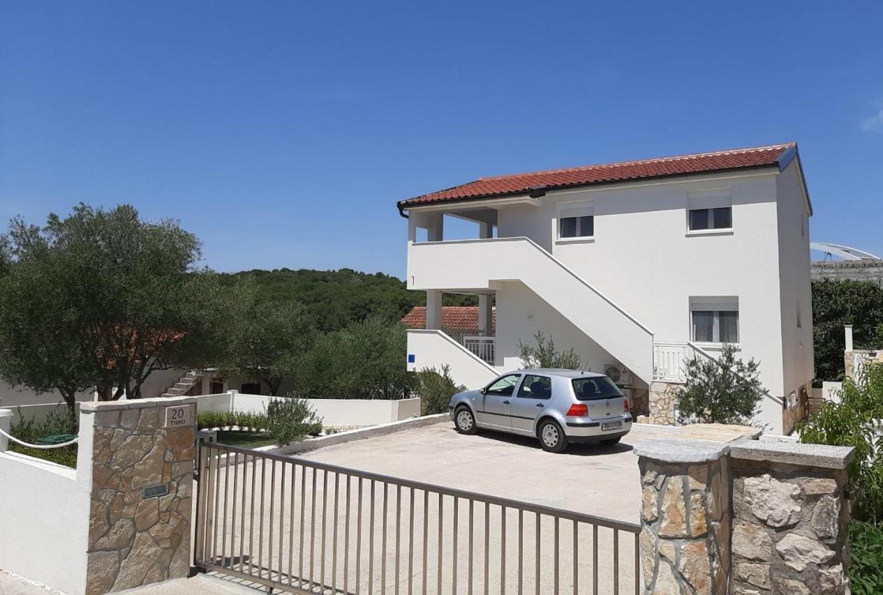 Apartman S Pogledom Ždrelac Esterno foto
