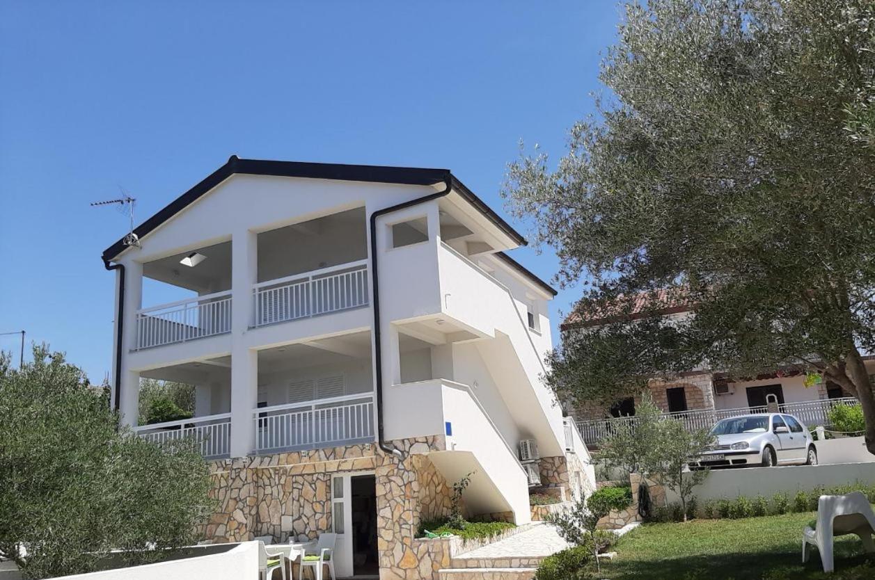 Apartman S Pogledom Ždrelac Esterno foto